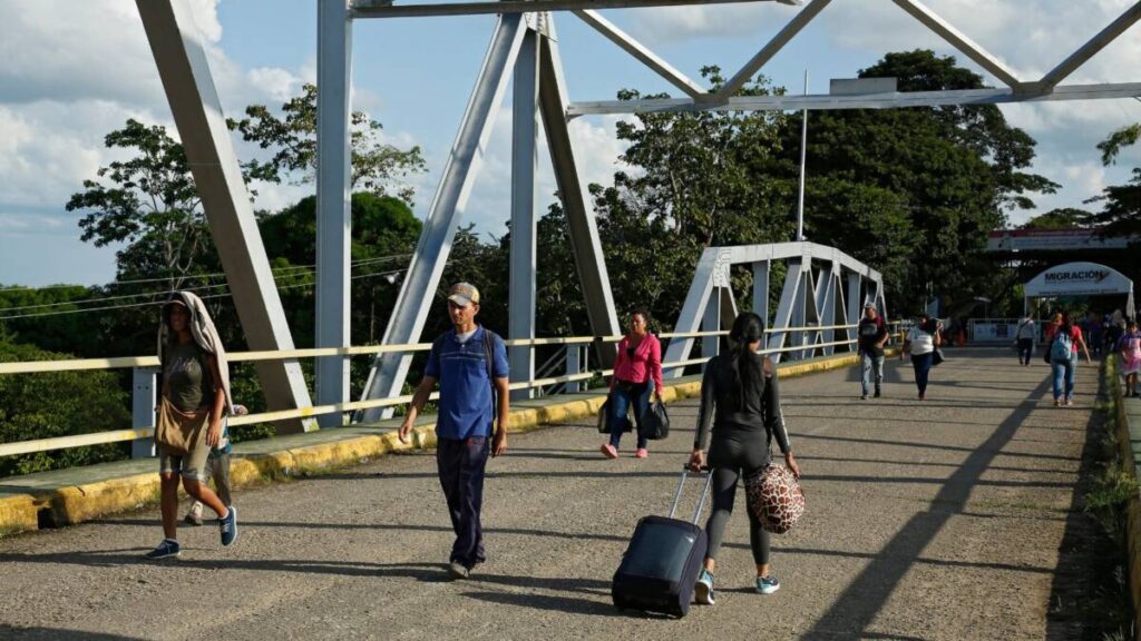 ¿Qué está pasando con la reapertura del puente internacional José Antonio Páez?