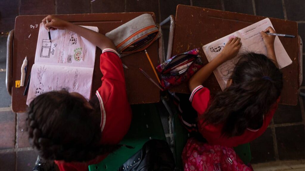 Niños venezolanos tienen derecho a estudiar en Colombia: así puede matricularlos