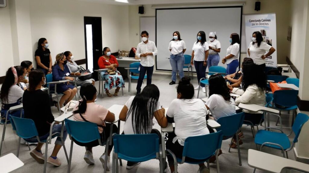 Venezolanas y retornadas enfrentan la violencia de género en el Atlántico