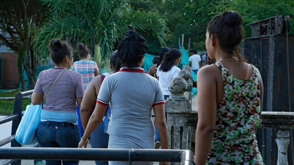 Las mujeres venezolanas no consiguen trabajo tan fácil en el país: informe