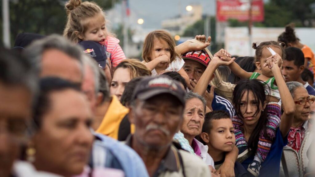Expertos analizan impacto físico y mental de las personas migrantes venezolanas