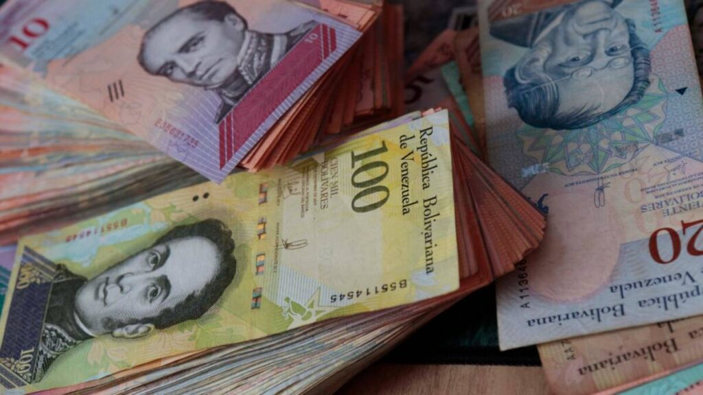 ¿Cómo afecta el alza del dólar la calidad de vida de los venezolanos?