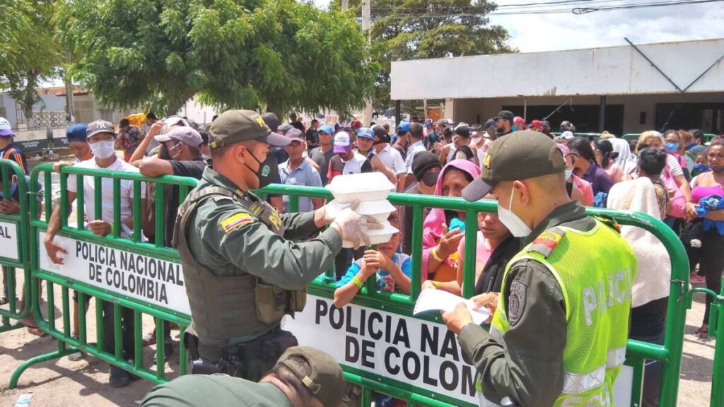 Venezolanos retornando: del desamparo en la frontera al cobijo de Tienditas