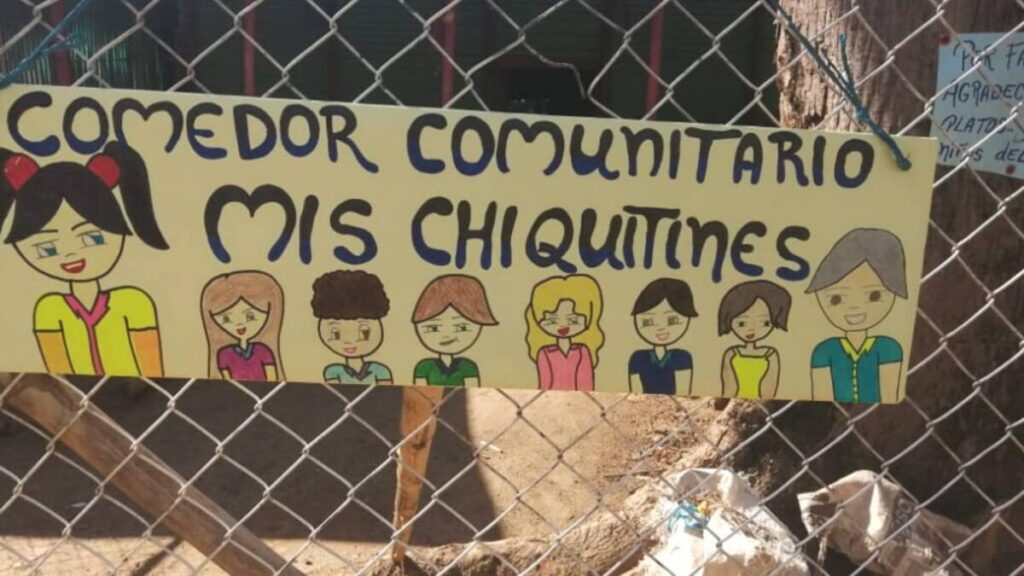 Colombiana retornada abrió comedor en Arauca para alimentar a 200 niños al día