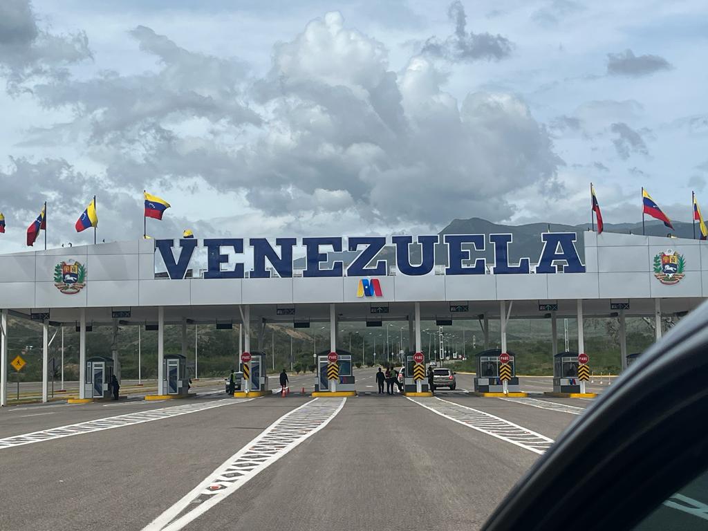 El Gobierno de Venezuela introdujo en 2017 el polémico Carnet de la Patria (Colprensa - Camila Rivera)
