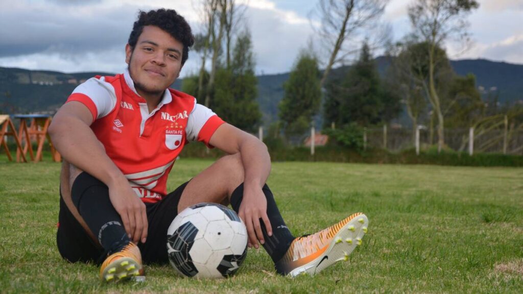 La promesa del fútbol venezolano que cuida un jardín infantil en Cajicá