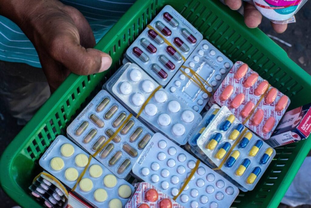 ¿Hay desabastecimiento de medicamentos por culpa de los migrantes de Venezuela?