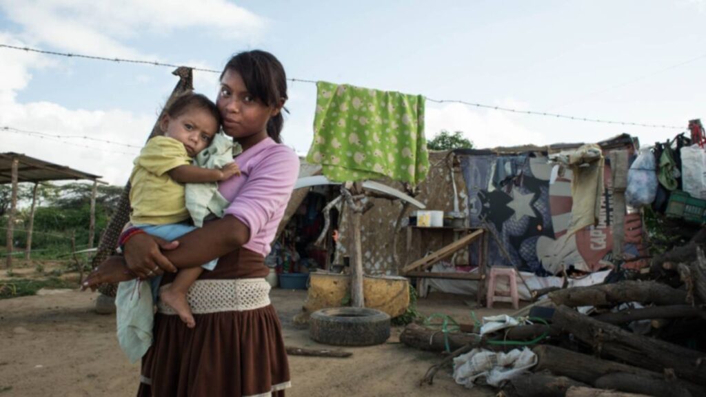 Hijos de venezolanos nacidos en Colombia tienen derecho a servicios de salud