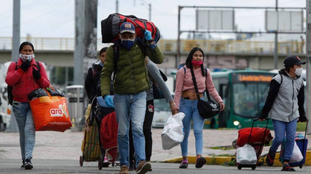 Migración venezolana impulsará el crecimiento económico de Colombia: Moody’s