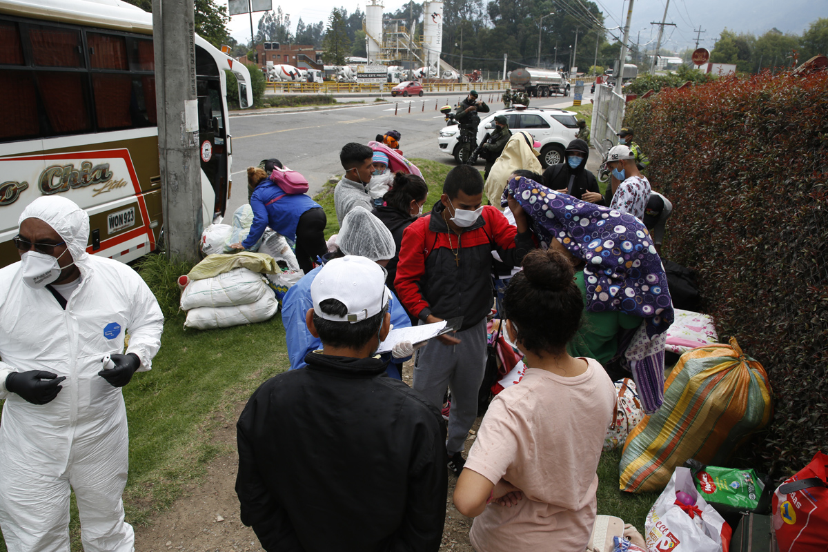 FOTOS | Desde Chía retornaron a 310 migrantes venezolanos